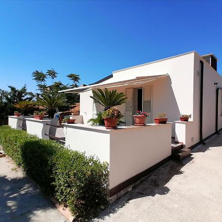Casa Vacanze Villa Tropia Camastra Exterior foto