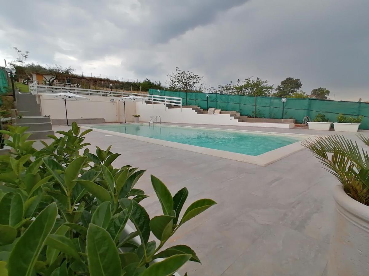 Casa Vacanze Villa Tropia Camastra Exterior foto