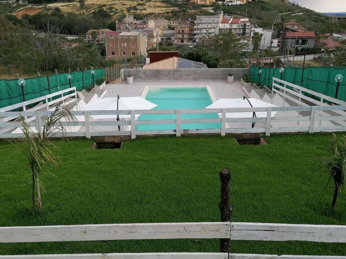Casa Vacanze Villa Tropia Camastra Exterior foto