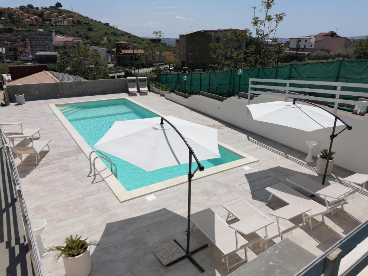 Casa Vacanze Villa Tropia Camastra Exterior foto