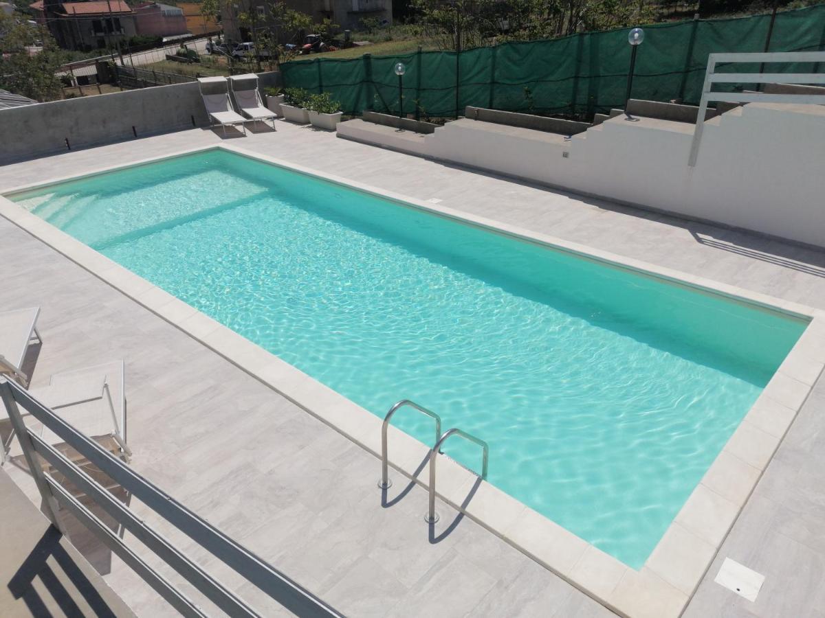 Casa Vacanze Villa Tropia Camastra Exterior foto